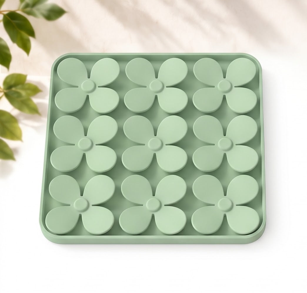Silicone Flower Snuffle Mat for Dogs and Cats 205 mm Square Foraging Pad with 9 Pockets