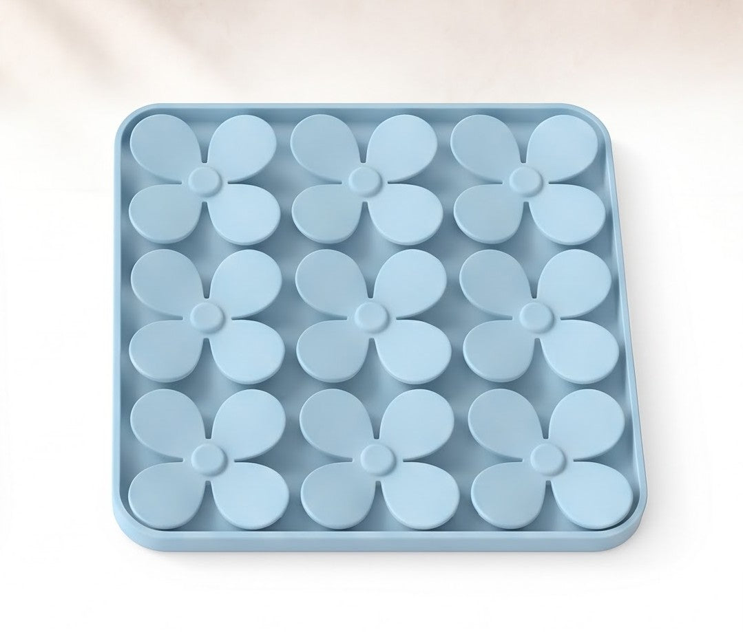 Silicone Flower Snuffle Mat for Dogs and Cats 205 mm Square Foraging Pad with 9 Pockets